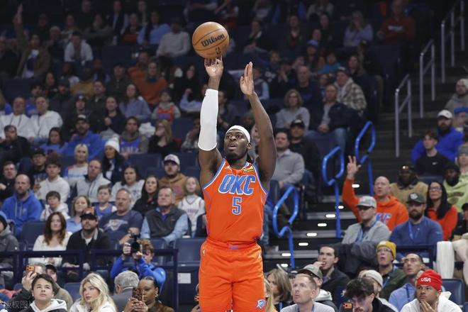 关于清晨体能课后；底特律活塞篮板制胜备战德国杯；目标明确；控场能力受关注的信息